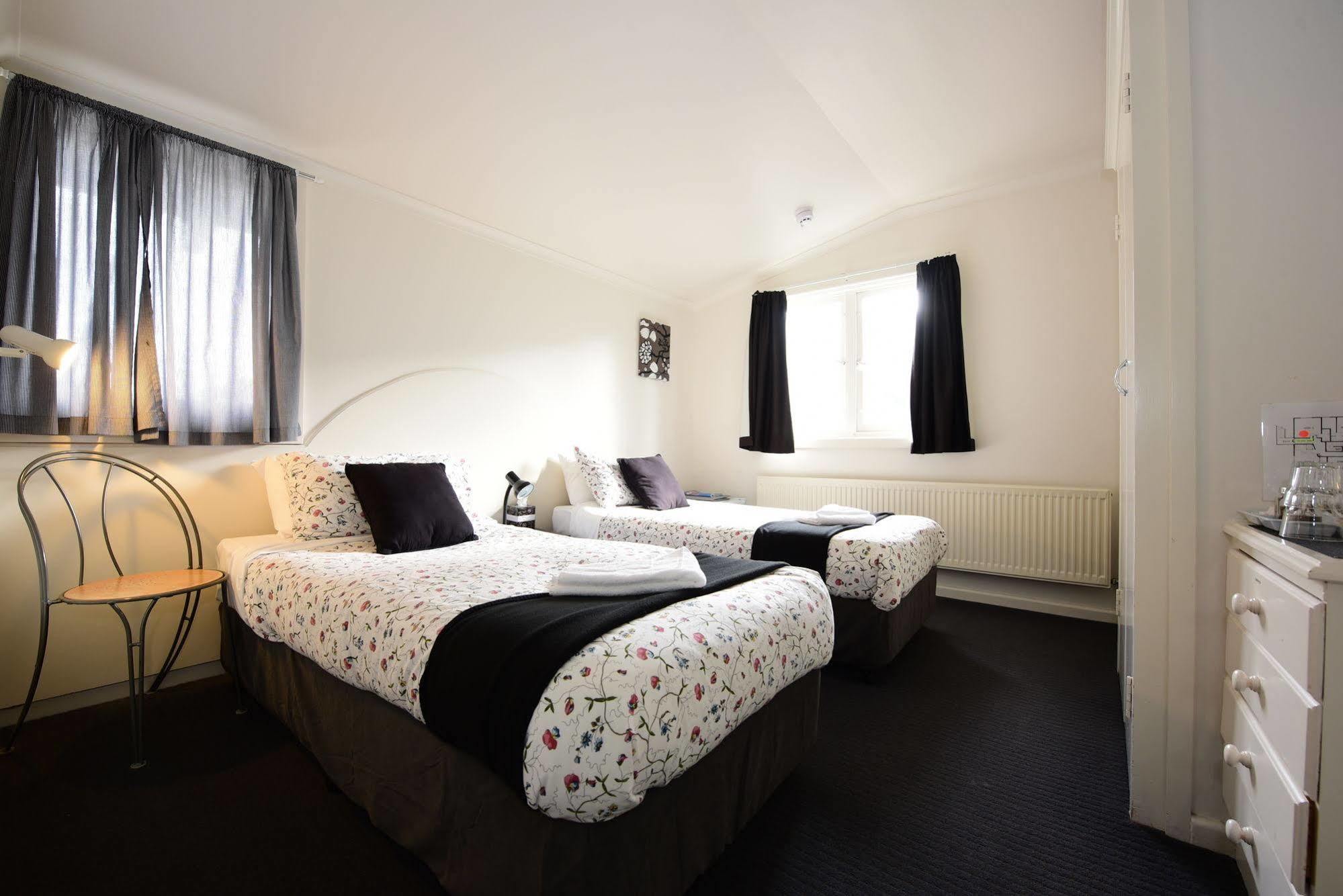 Black Bear Inn Тредбо Екстериор снимка